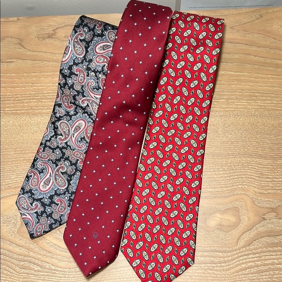 Christian Dior Silk Vintage Neckties Corporate Luxury Career Professional Bold - Picture 1 of 7
